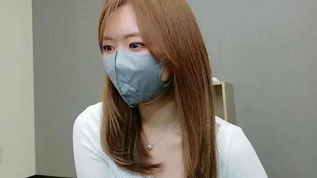 YUA 0425 online show from 04.30.26