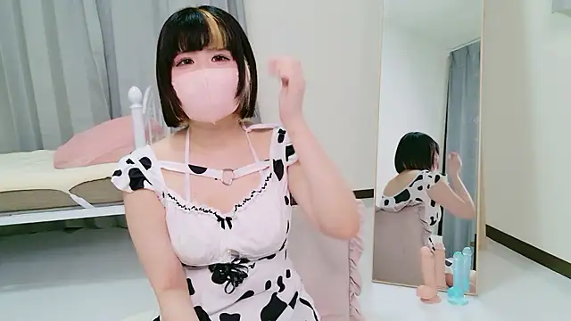 RAIMU CHAN online show from 04.15.26