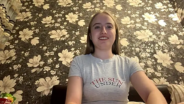 Snapshot of SabinaHaggen chatting on 05.24.26 SabinaHaggen online show from 05.24.26