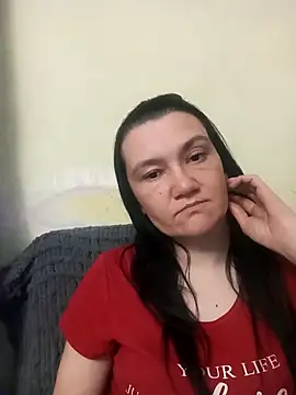 Snapshot of AlissaSecret chatting on 04.02.26 AlissaSecret online show from 04.02.26