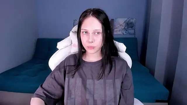 SugarBunny18 online show from 06.13.26