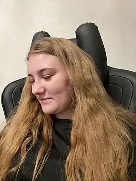 Flowers454 online show from 04.12.26