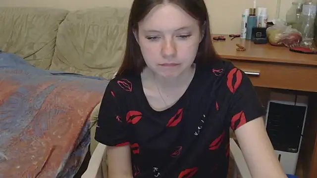 JessicaHolland1 online show from 05.13.26
