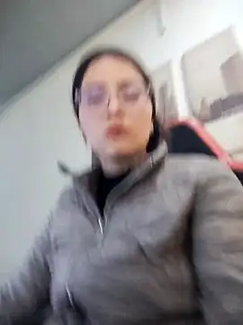 cute mara online show from 04.03.26