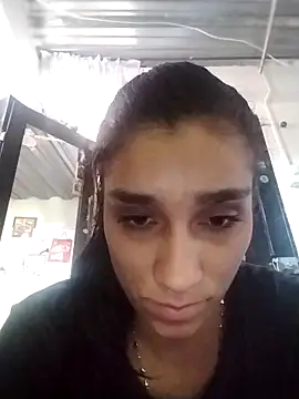 Snapshot of vegonicarouge chatting on 04.04.26 vegonicarouge online show from 04.04.26