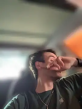 BarryAllen210 online show from 04.15.26