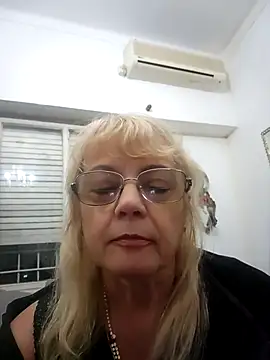 MatureElegantWidow online show from 04.10.26