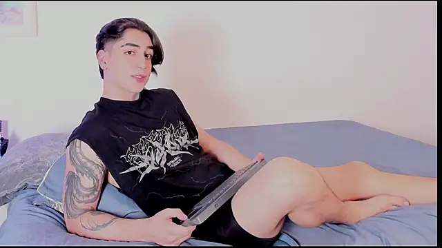 Thiago angel online show from 06.14.26
