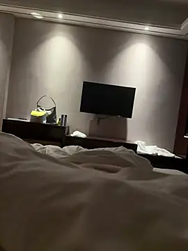 Snapshot of L7D8521 chatting on 04.06.26 L7D8521 online show from 04.06.26