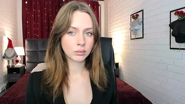 Snapshot of MeganClapp chatting on 04.20.26 MeganClapp online show from 04.20.26