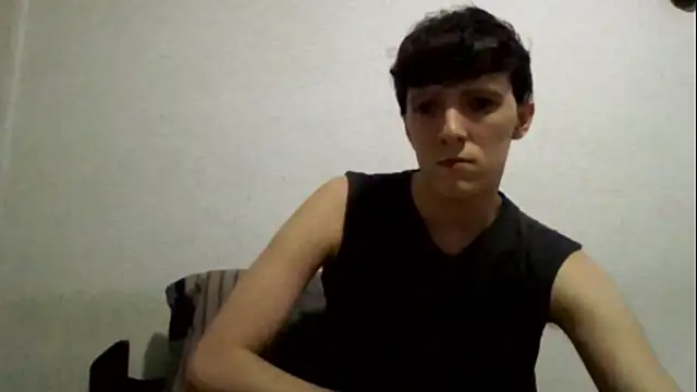 Snapshot of henriemj chatting on 07.21.26 henriemj online show from 07.21.26