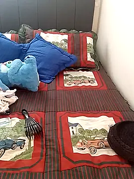 Snapshot of kitsune_nyoko chatting on 04.08.26 kitsune nyoko online show from 04.08.26