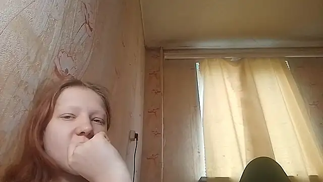 Snapshot of BirgitKamal chatting on 06.24.26 BirgitKamal online show from 06.24.26