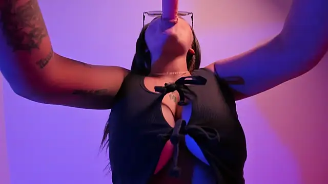 Ravencroxx online show from 04.13.26