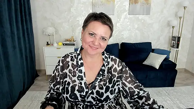 Snapshot of AnnaCorlane chatting on 05.16.26 AnnaCorlane online show from 05.16.26