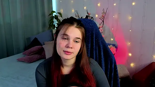 Snapshot of Kacey_Love chatting on 04.14.26 Kacey Love online show from 04.14.26