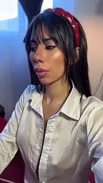 Snapshot of AlmaSajor_ chatting on 07.04.26 AlmaSajor online show from 07.04.26