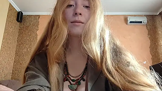 Snapshot of KateVibe_01 chatting on 06.28.26 KateVibe 01 online show from 06.28.26