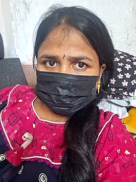 Snapshot of geetha2269 chatting on 05.25.26 geetha2269 online show from 05.25.26