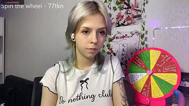Snapshot of LunaBless chatting on 06.22.26 LunaBless online show from 06.22.26