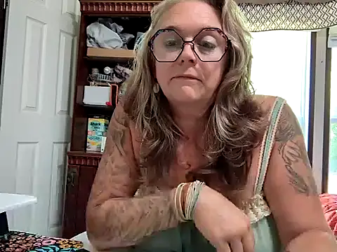 Blondejenn online show from 04.07.26