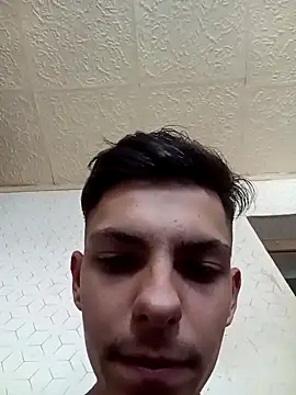 robertmrn112 online show from 04.26.26