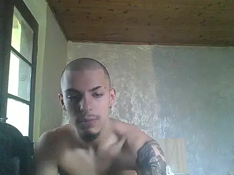 robertmrn112 online show from 06.12.26