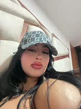 Snapshot of Milk_lee7 chatting on 07.17.26 Milk lee7 online show from 07.17.26
