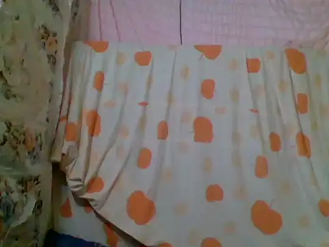 Snapshot of luna_veille chatting on 05.02.26 luna veille online show from 05.02.26