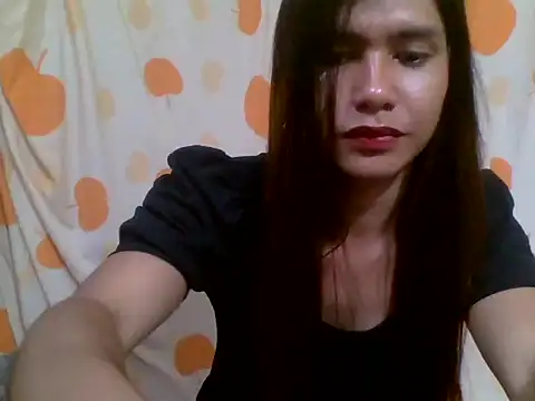Snapshot of luna_veille chatting on 05.08.26 luna veille online show from 05.08.26
