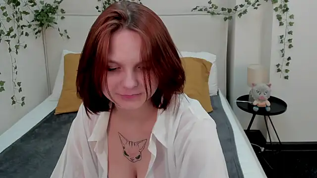 Snapshot of Charlotte_Stee chatting on 05.11.26 Charlotte Stee online show from 05.11.26