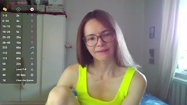 mmmay day online show from 04.18.26