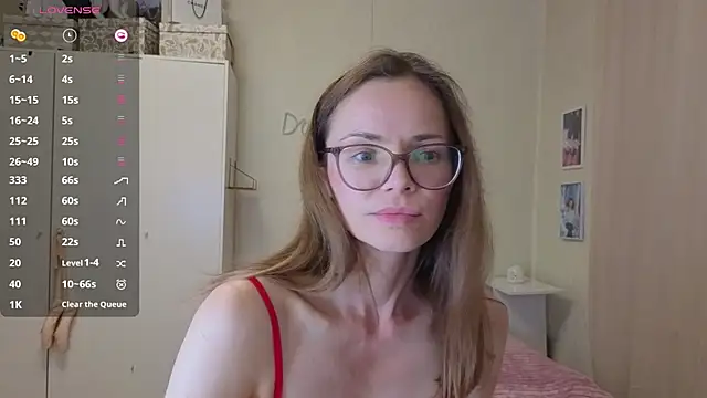 mmmay day online show from 05.05.26