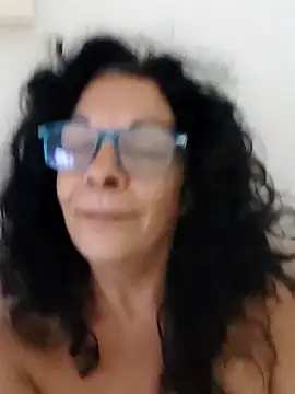 Snapshot of luly_mariposa chatting on 05.05.26 luly mariposa online show from 05.05.26