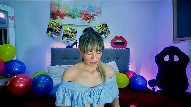 Snapshot of Lorena_sweet33 chatting on 06.18.26 Lorena sweet33 online show from 06.18.26