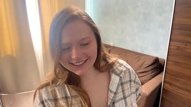 Snapshot of elingibbson chatting on 04.07.26 elingibbson online show from 04.07.26