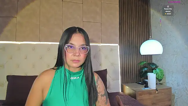 Amelia Rossetti online show from 06.20.26