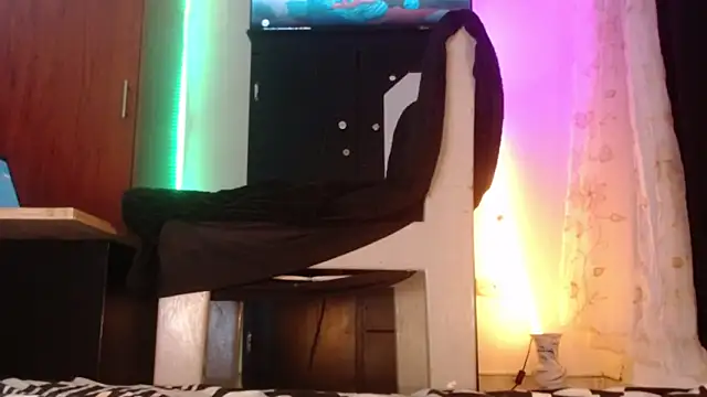 Snapshot of samm_sweet chatting on 04.07.26 samm sweet online show from 04.07.26