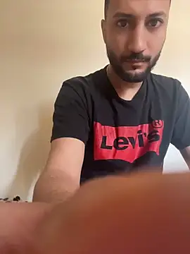 Snapshot of legende59 chatting on 05.14.26 legende59 online show from 05.14.26