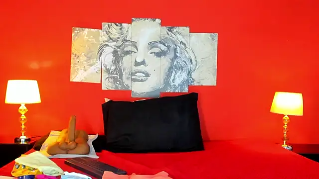 LucianaMadura1 online show from 05.12.26
