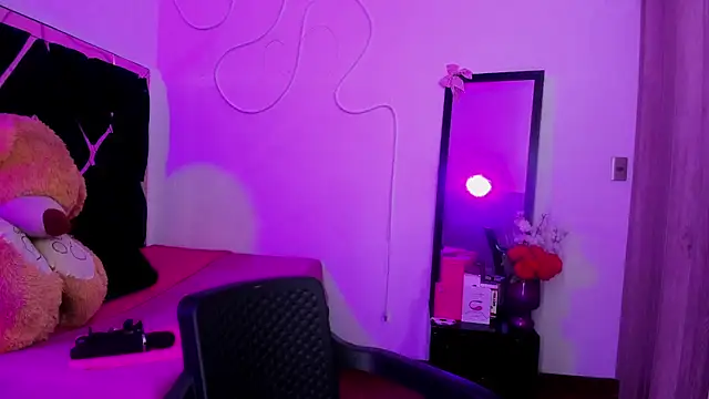 evelott allenx online show from 07.02.26