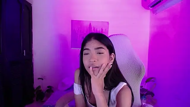 Jully dreams online show from 05.08.26