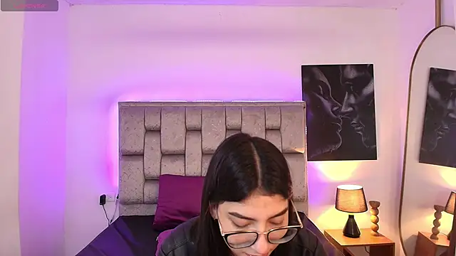 candy tina online show from 04.19.26