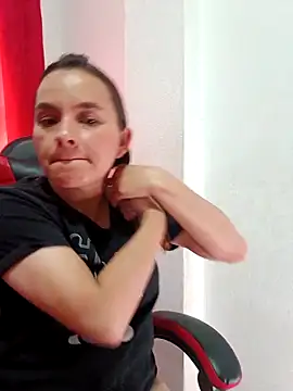 kasandra 85 online show from 04.28.26