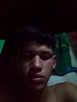 Snapshot of chicocalo chatting on 04.08.26 chicocalo online show from 04.08.26