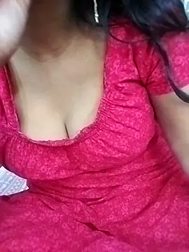 Snapshot of Lovely-baby2 chatting on 04.14.26 Lovely-baby2 online show from 04.14.26