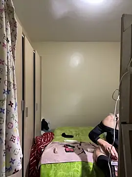 Snapshot of Blacktourmalinee chatting on 04.08.26 Blacktourmalinee online show from 04.08.26