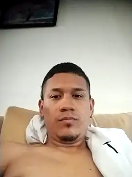 Snapshot of _Morenoo_Col_17cm chatting on 04.11.26 Morenoo Col 17cm online show from 04.11.26