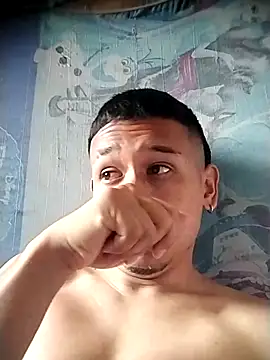 Snapshot of _Morenoo_Col_17cm chatting on 04.13.26 Morenoo Col 17cm online show from 04.13.26