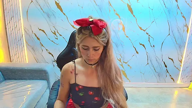 Summer tf online show from 04.17.26